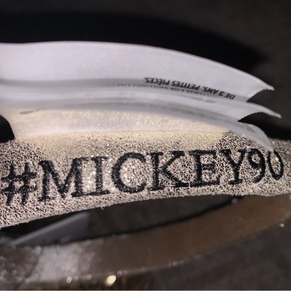 New 2018 Disney Parks Mickey Mouse 90th Years Gold Ears Headband Detachable Bow - Picture 4 of 10
